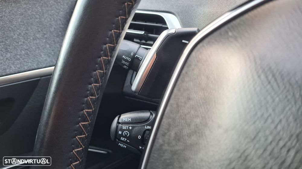 Peugeot 5008 - 14