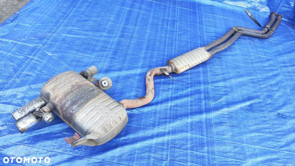 TŁUMIK KOŃCOWY ŚRODKOWY WYDECH KOMPLETNY 7533857 7534342 BMW E90 330i 3.0i N52 - 1