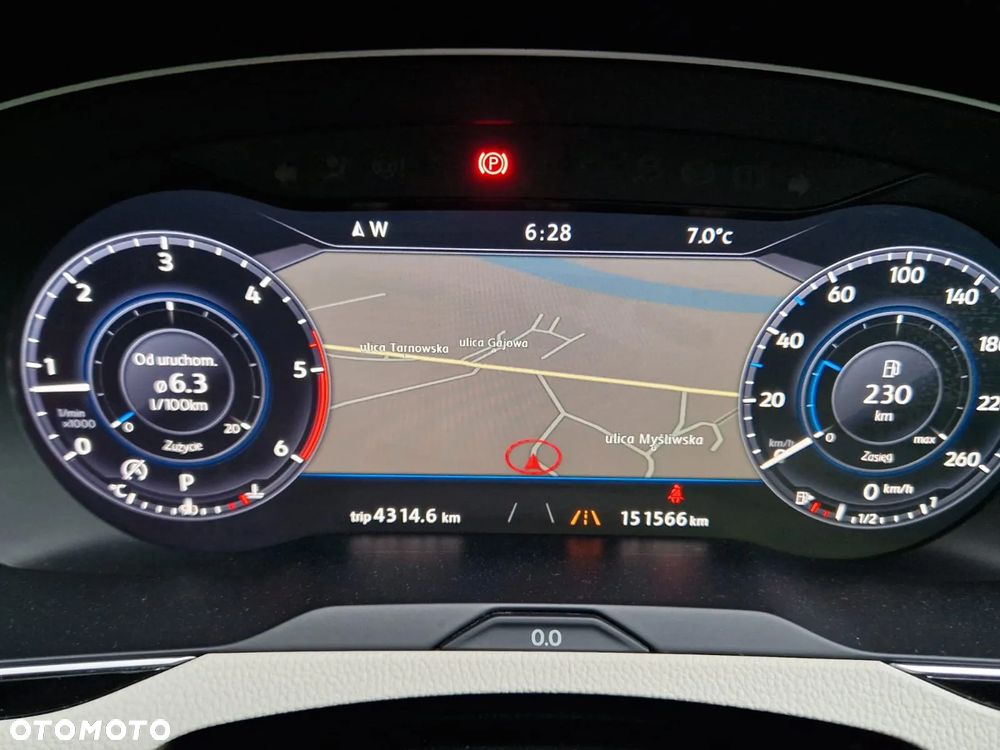 Volkswagen Passat 2.0 TDI BMT SCR 4Mot Highline DSG7 - 10