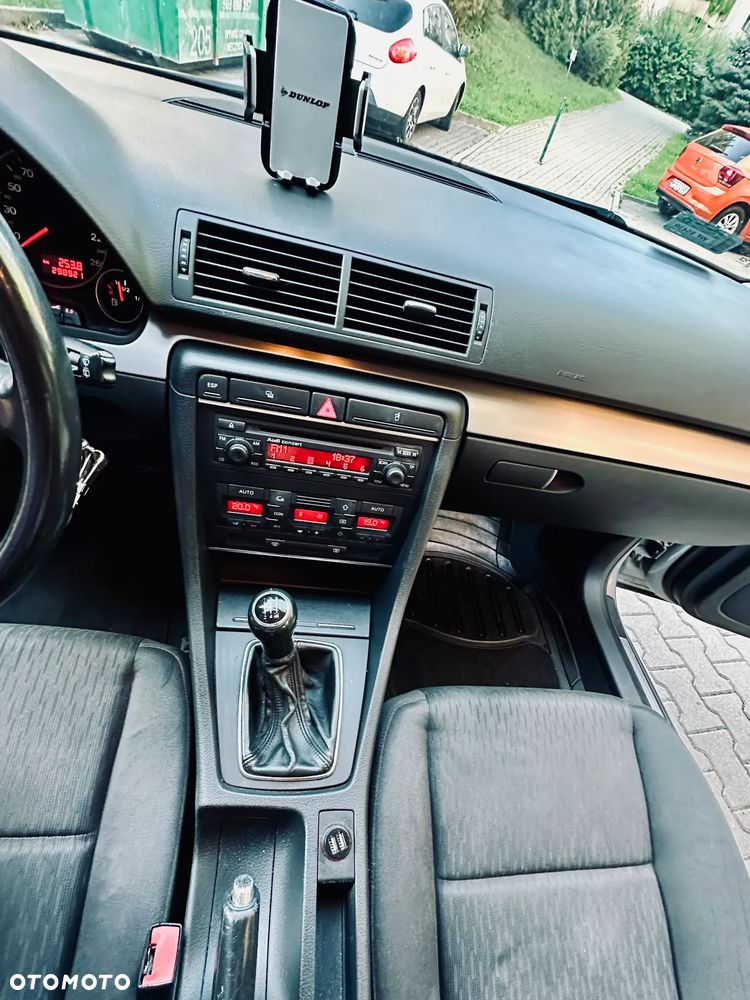 Audi A4 Avant 1.9 TDI - 12