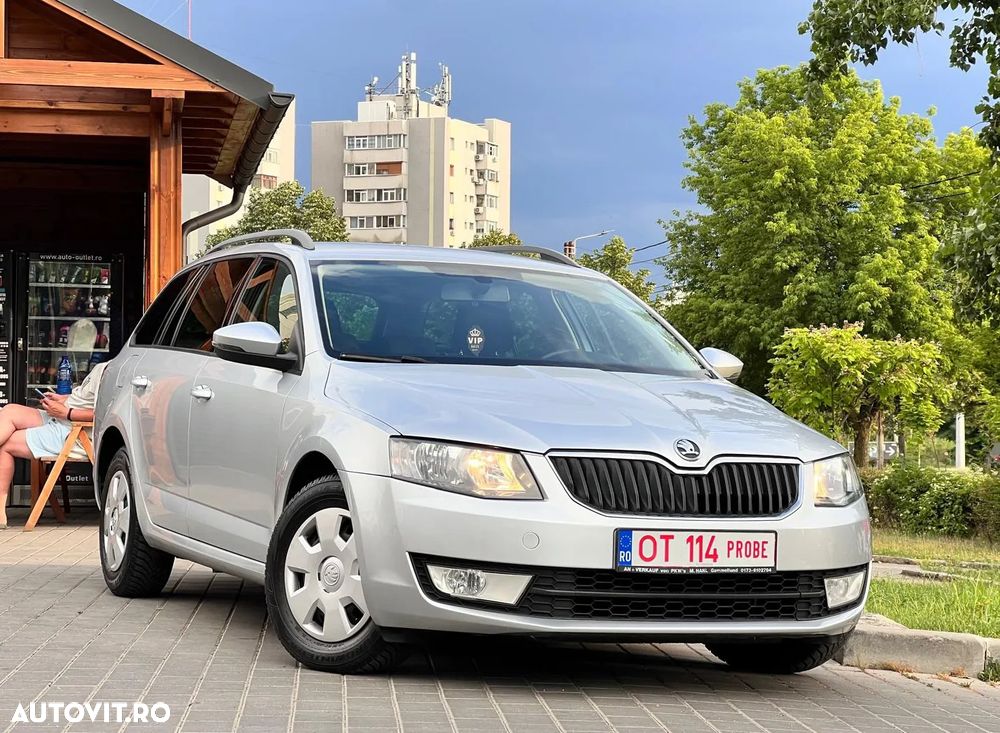 Skoda Octavia 1.6 TDI Premium Edition - 9
