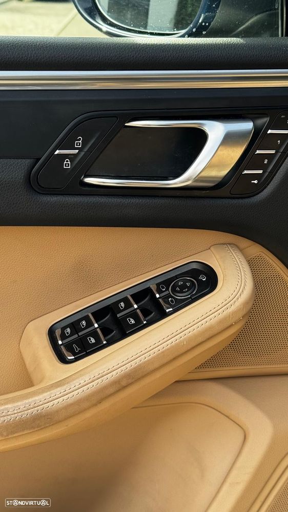 Porsche Macan Standard - 13