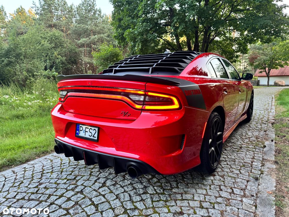 Dodge Charger - 8