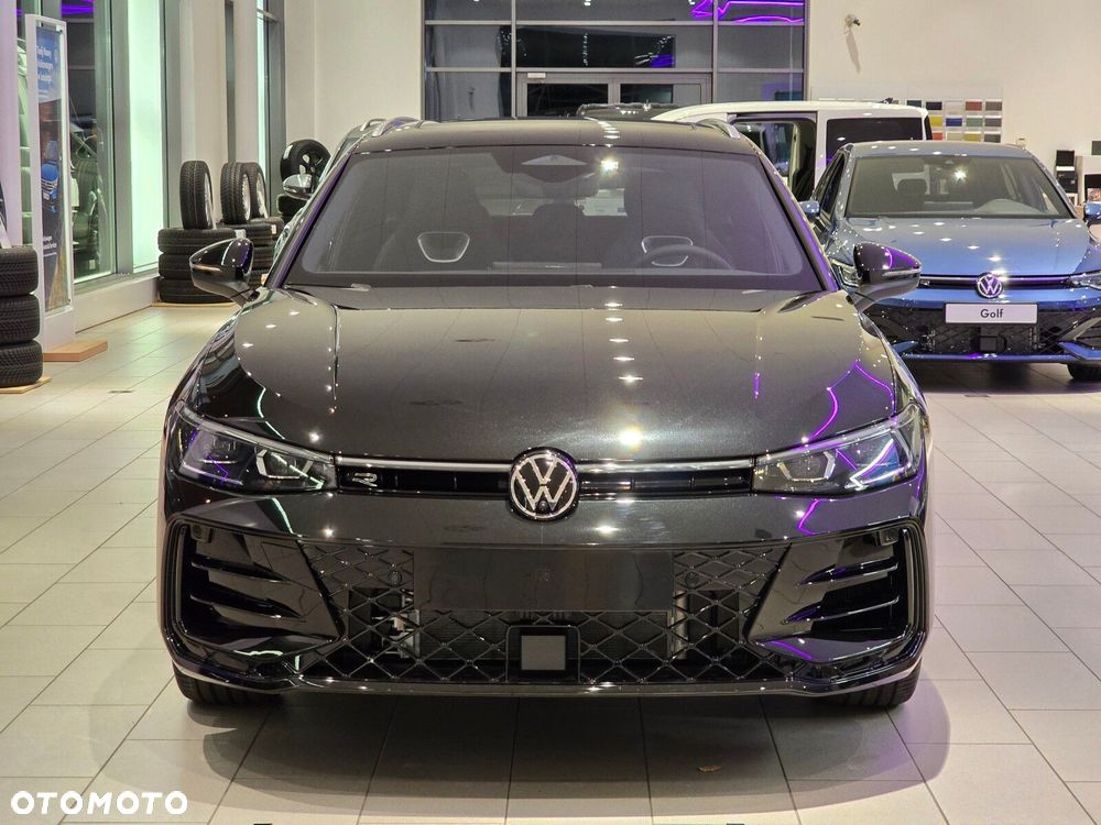 Volkswagen Passat 2.0 TDI SCR R-Line Plus DSG - 3