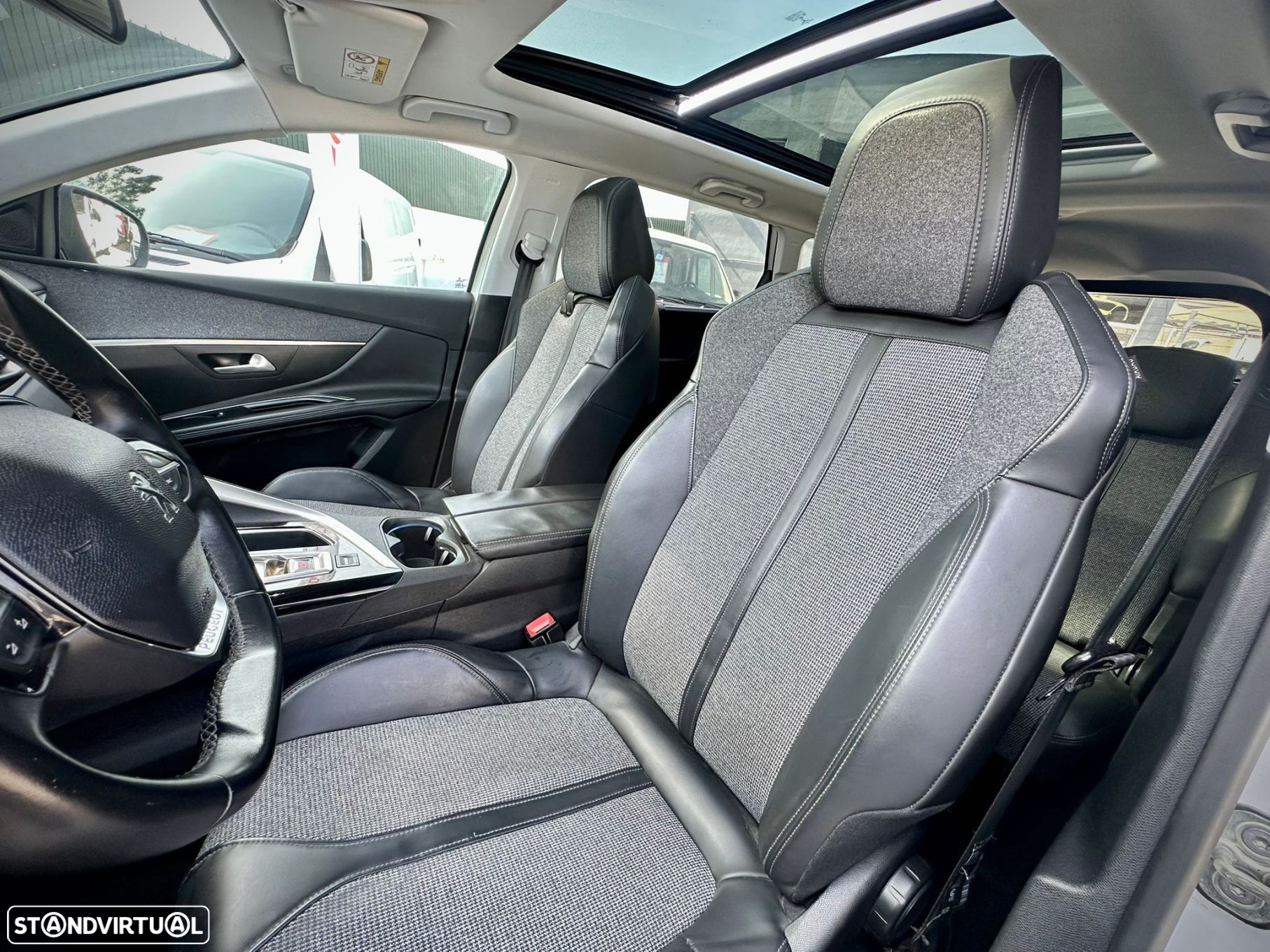Peugeot 5008 1.6 BlueHDi Allure EAT6 J17 - 13