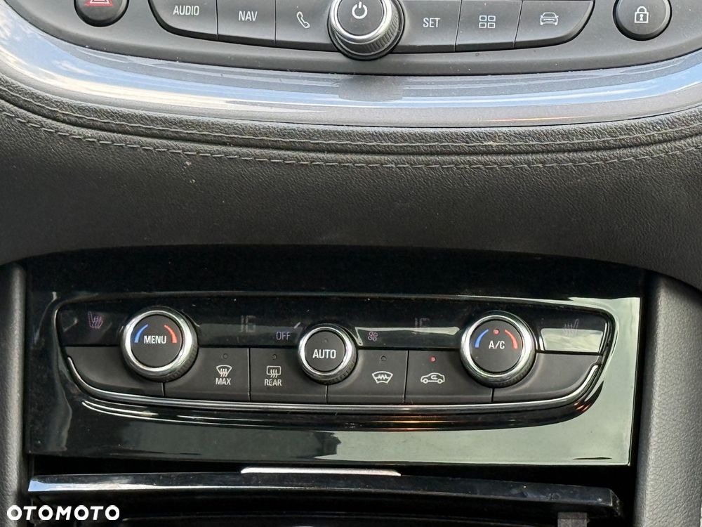 Opel Grandland X 1.5 CDTI Ultimate S&S - 13