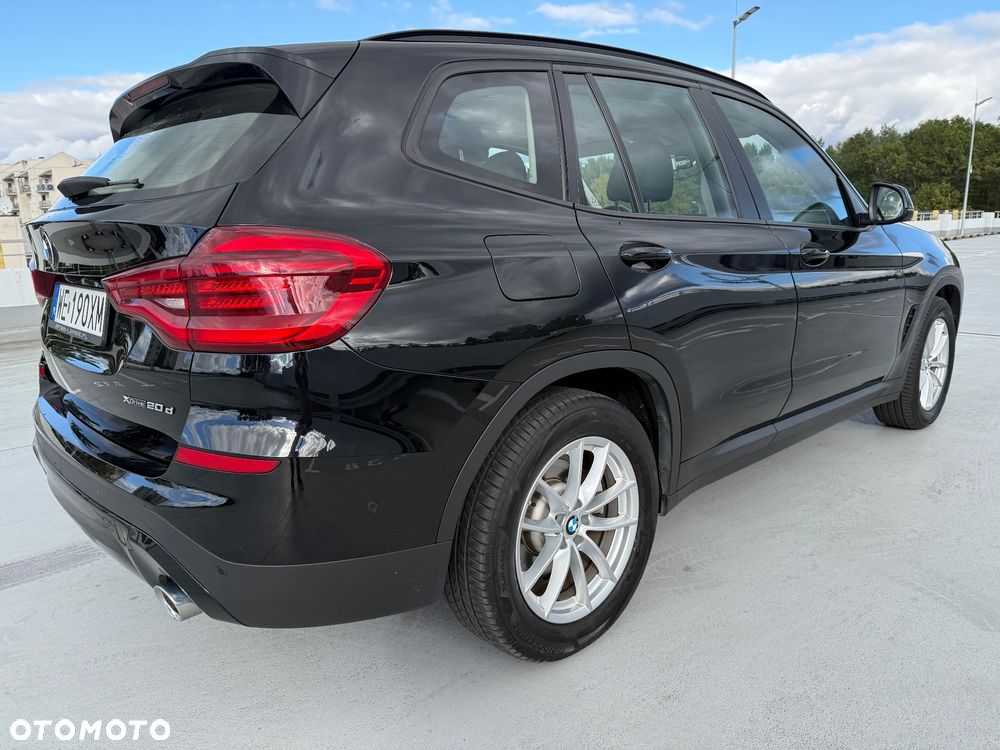 BMW X3 xDrive20d Advantage - 8