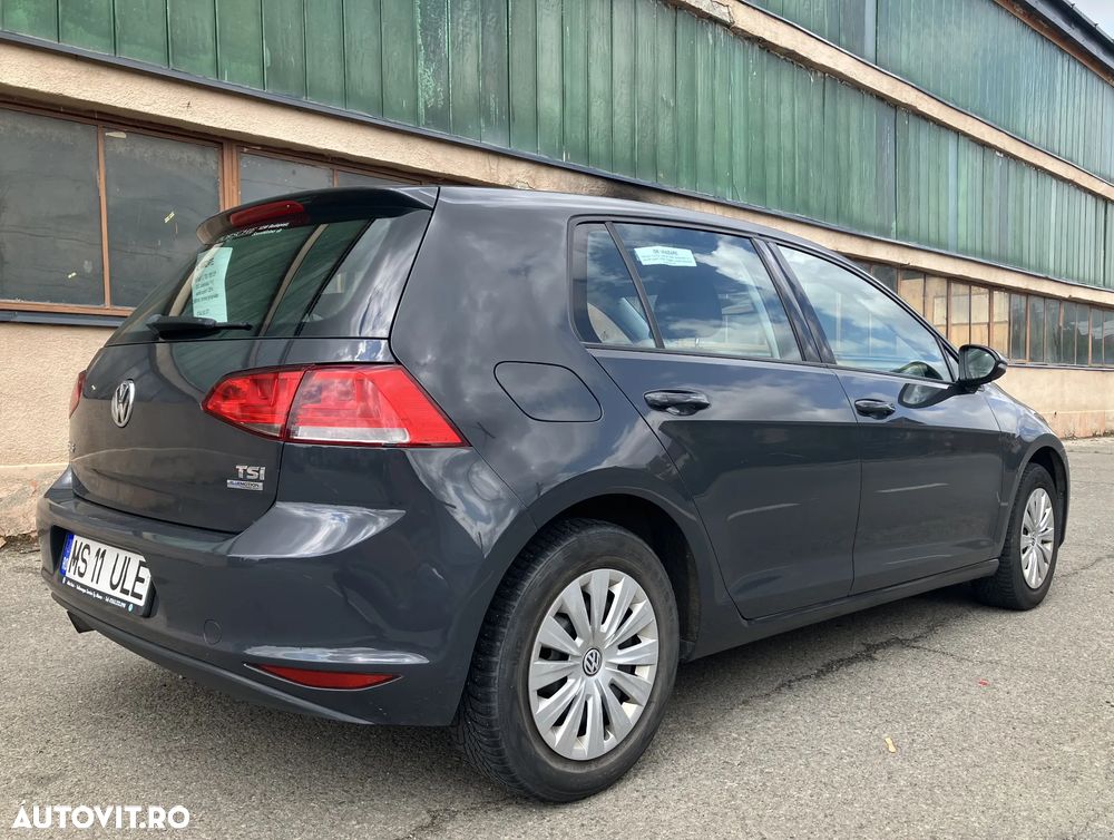 Volkswagen Golf - 4