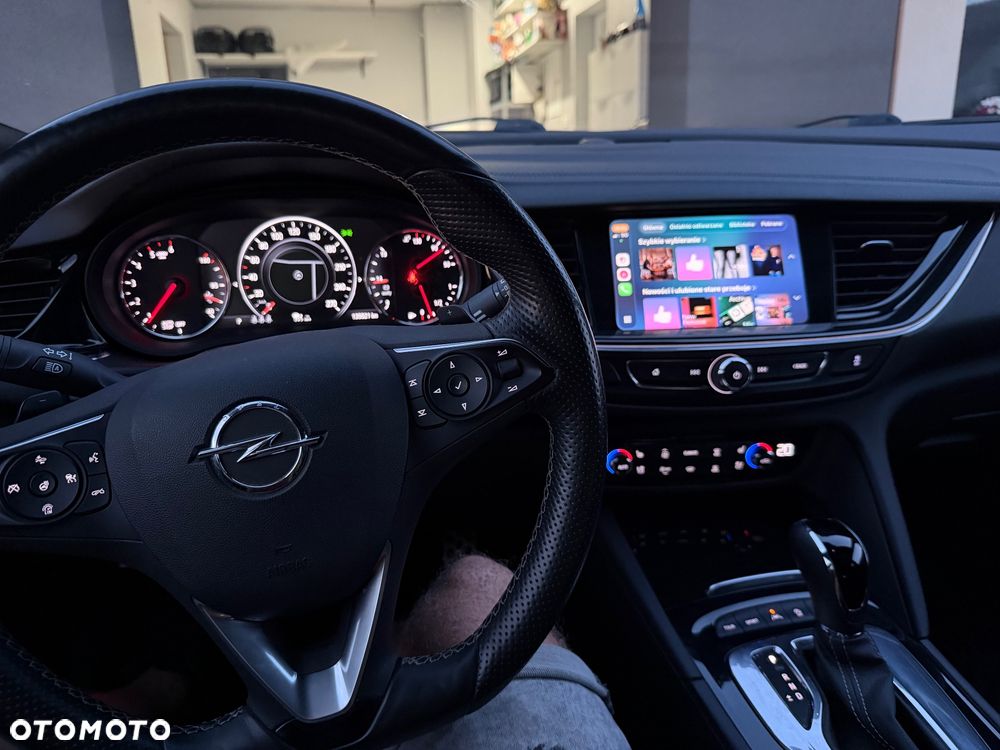 Opel Insignia 2.0 BiTurbo D 4x4 Automatik Exclusive - 9