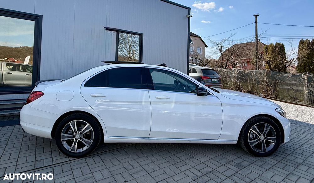 Mercedes-Benz C 220 (BlueTEC) d 7G-TRONIC Avantgarde - 13