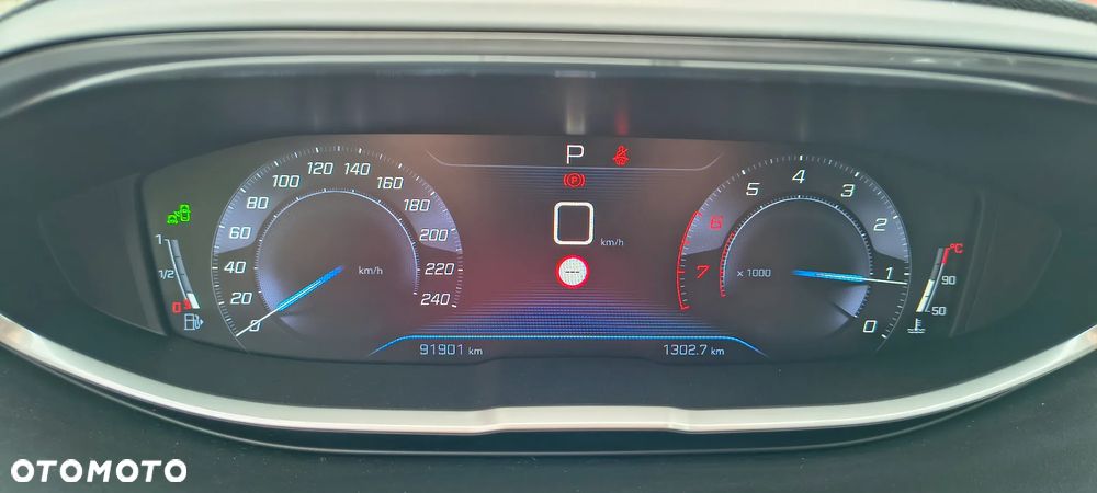 Peugeot 3008 1.2 PureTech Allure S&S EAT6 - 10