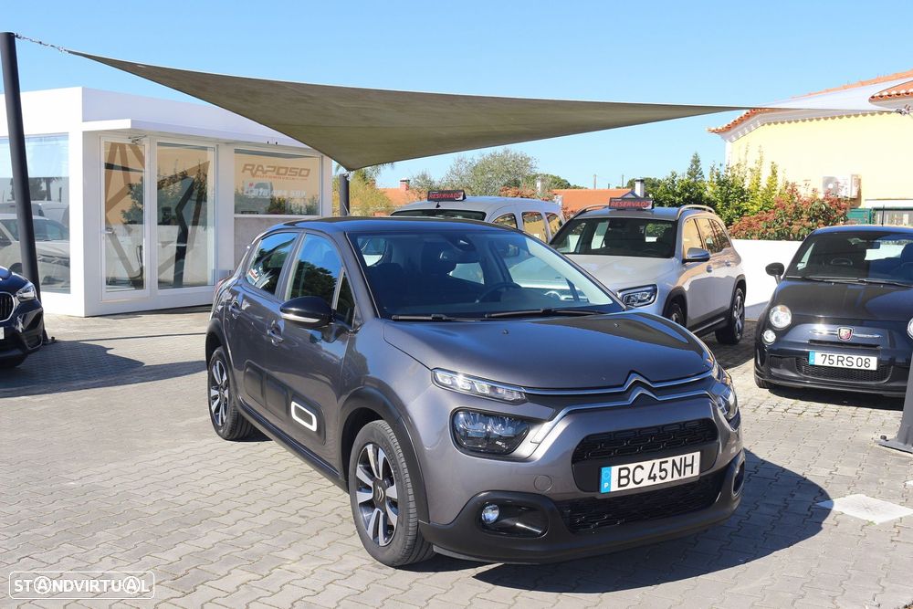 Citroën C3 1.2 PureTech Shine EAT6 - 1