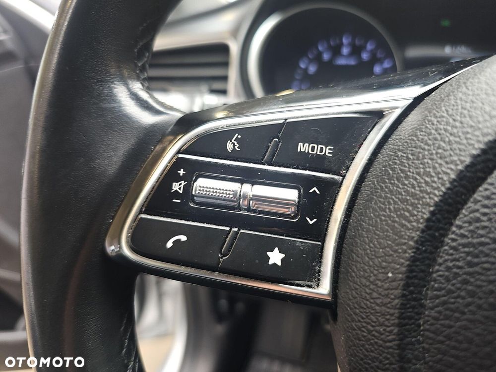 Kia Ceed 1.5 T-GDI M - 14