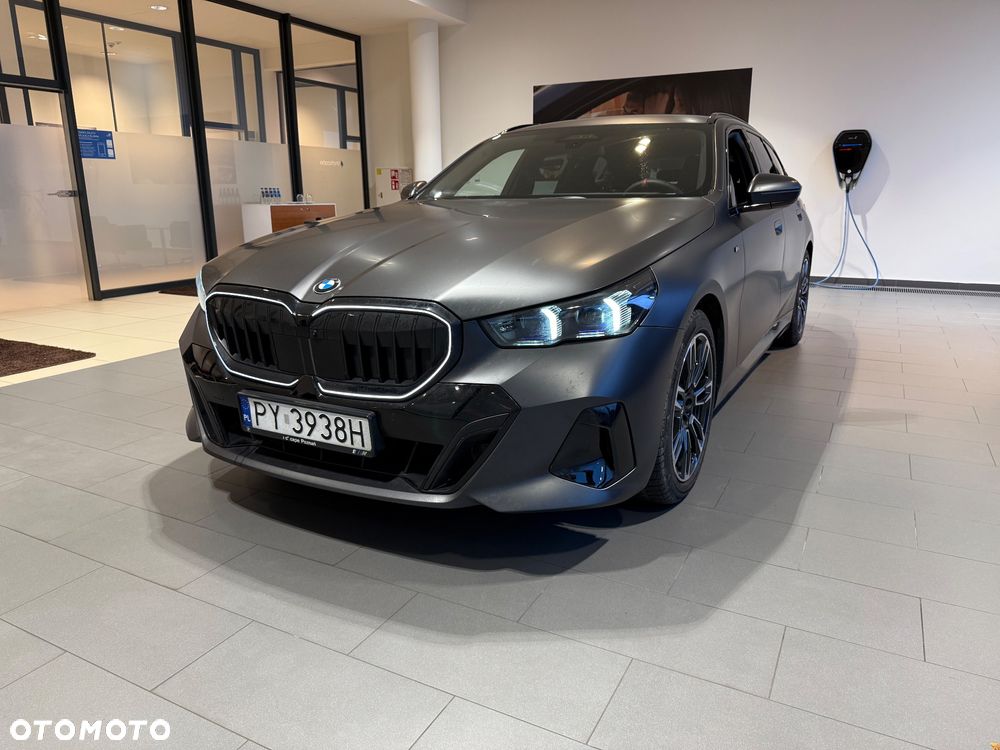 BMW Seria 5 540d xDrive mHEV sport - 3