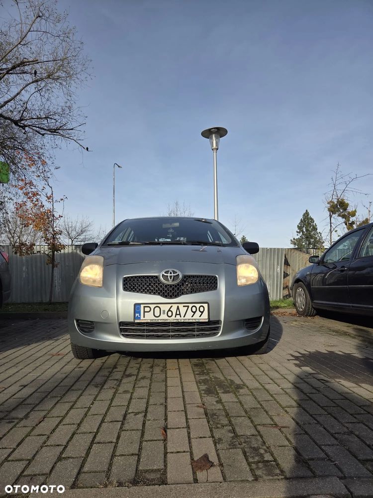 Toyota Yaris - 3
