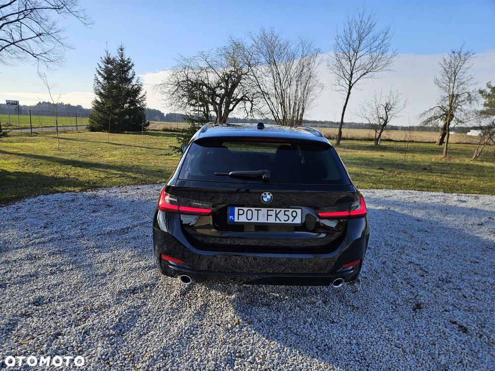 BMW Seria 3 318d Sport Line Shadow - 26