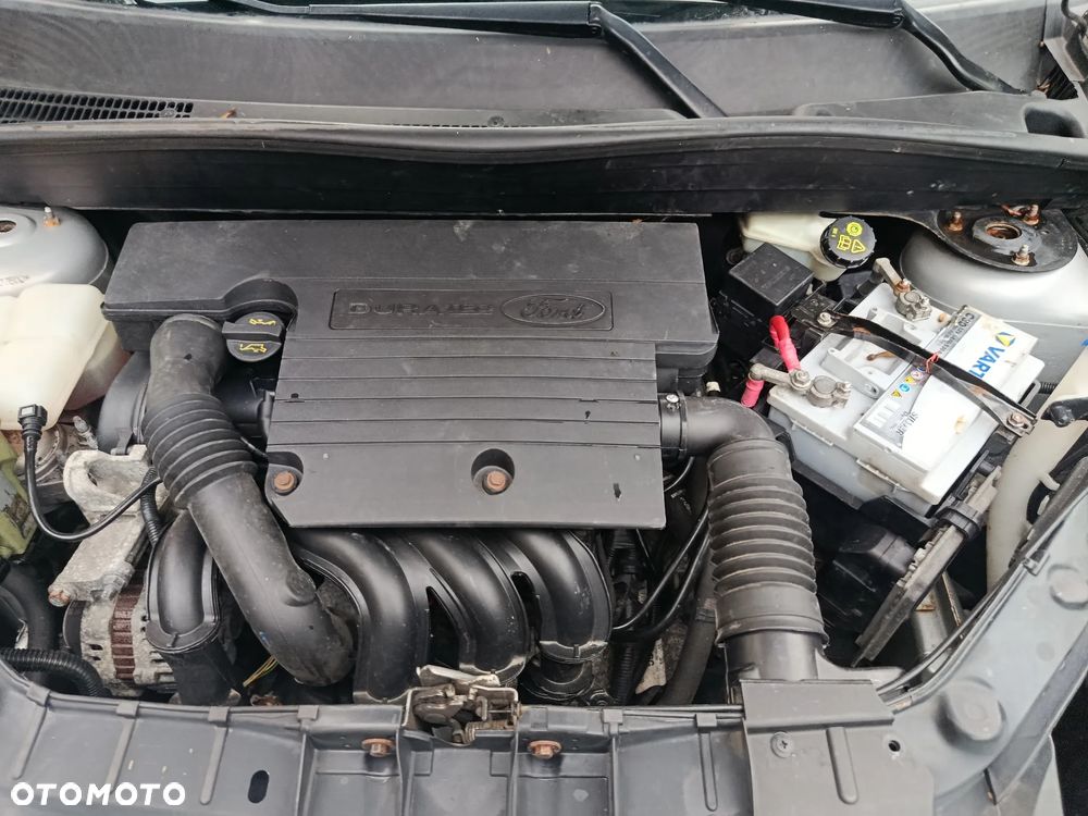 Ford Fusion 1.4 Ambiente - 13