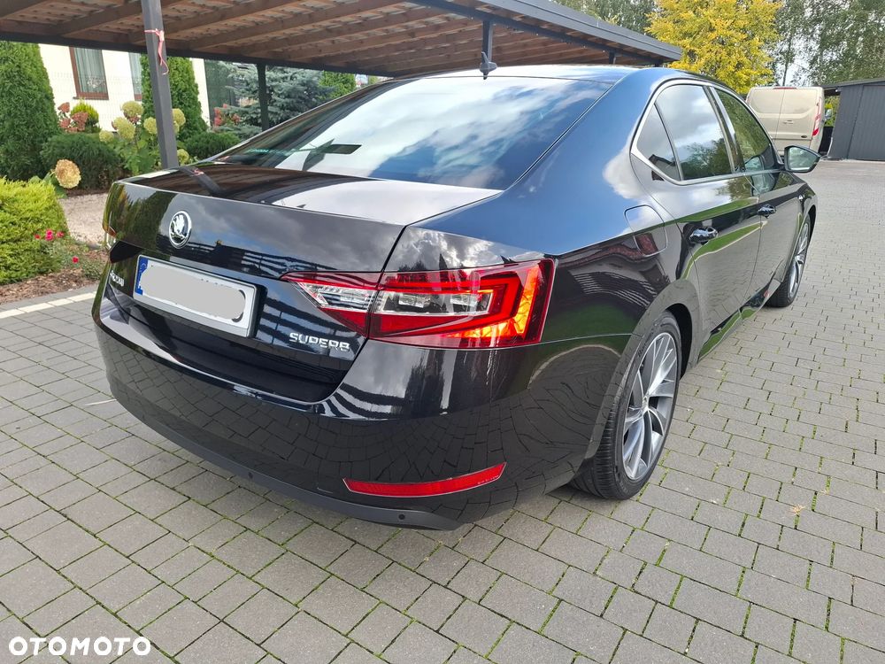 Skoda Superb 2.0 TDI L&K DSG - 7