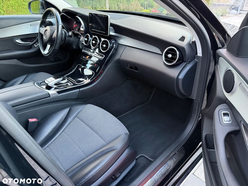 Mercedes-Benz Klasa C - 8