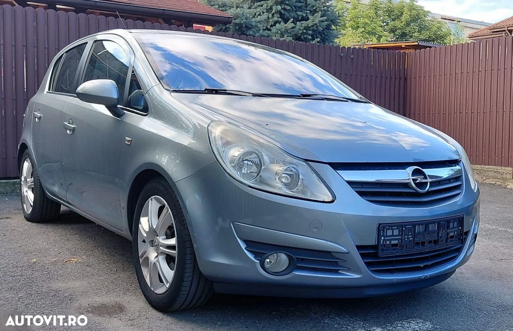 Opel Corsa - 1