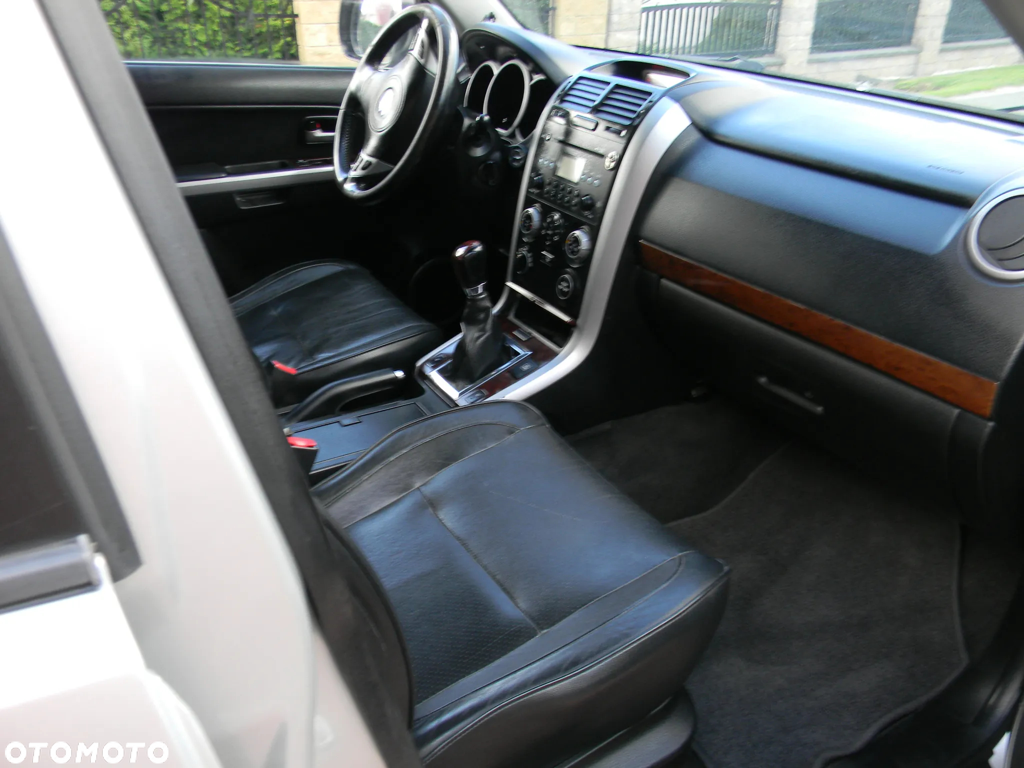 Suzuki Grand Vitara 1.9 DDiS - 6