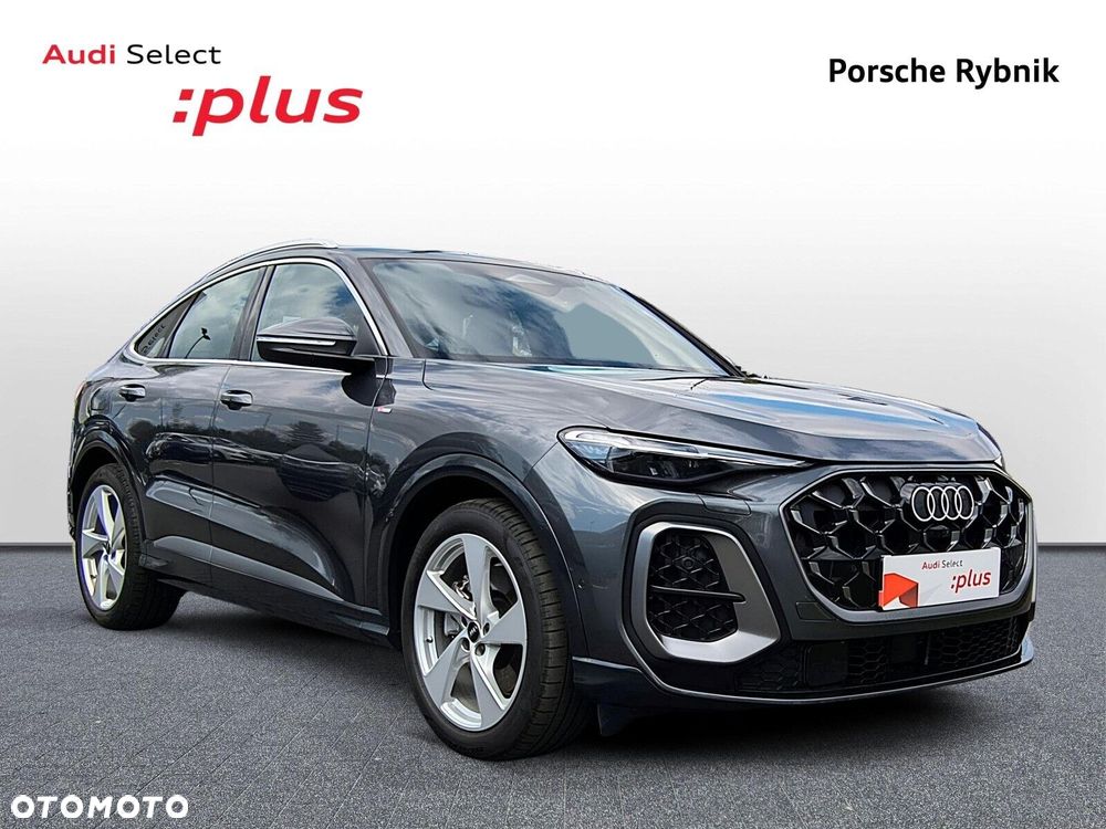 Audi Q5 Sportback - 8