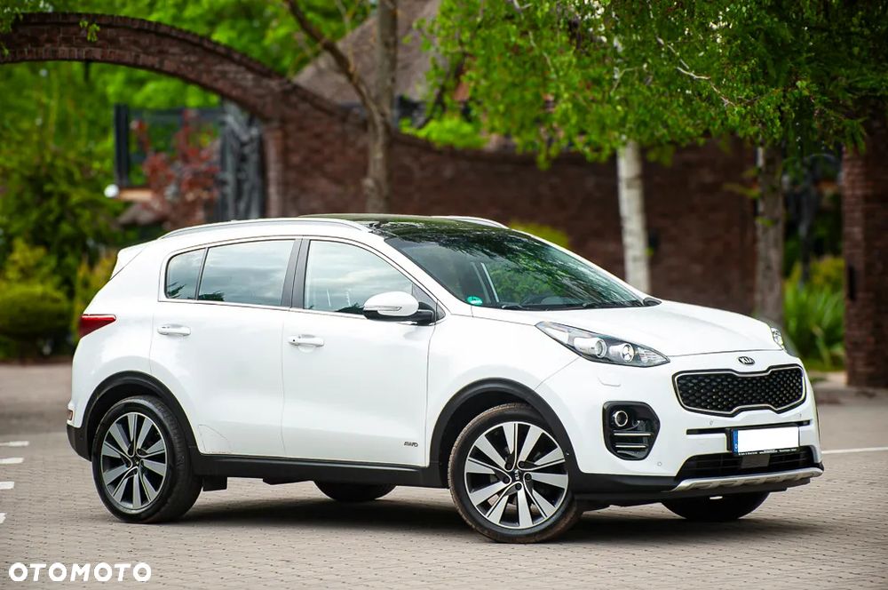Kia Sportage 2,0 CRDI AWD GT Line - 9