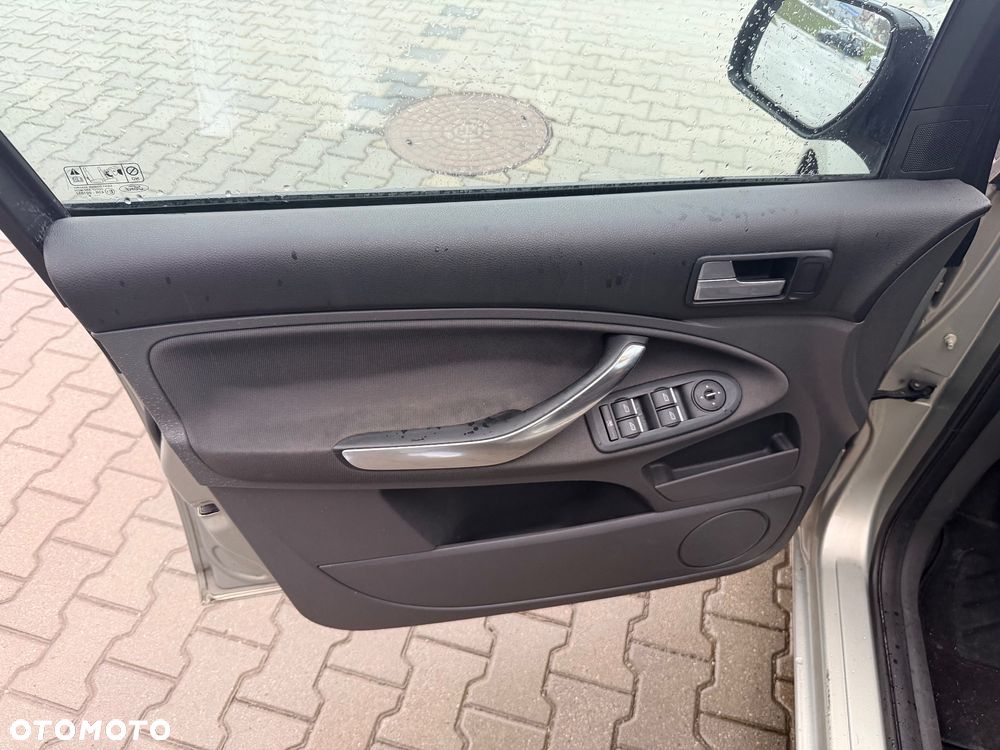 Ford C-MAX 1.8 Gold X - 15