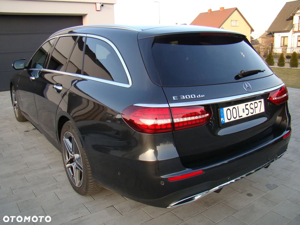 Mercedes-Benz Klasa E 300 de 9G-TRONIC AMG Line - 8