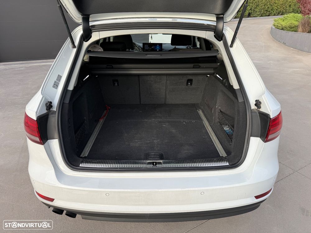 Audi A4 Avant 2.0 TDI S tronic quattro design - 17