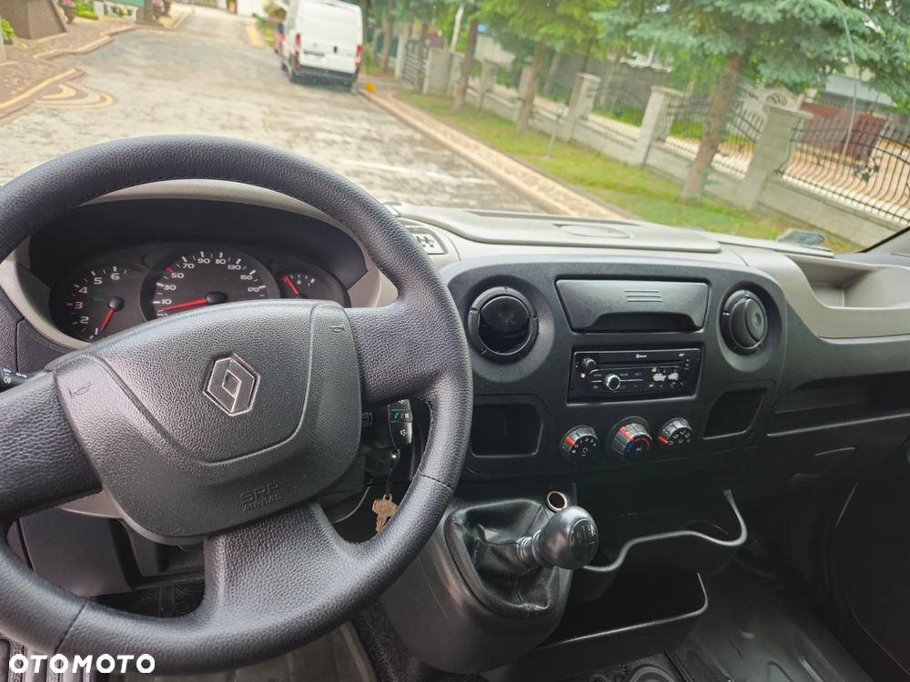 Renault Master chłodnia blizniak podwójne koła - 16