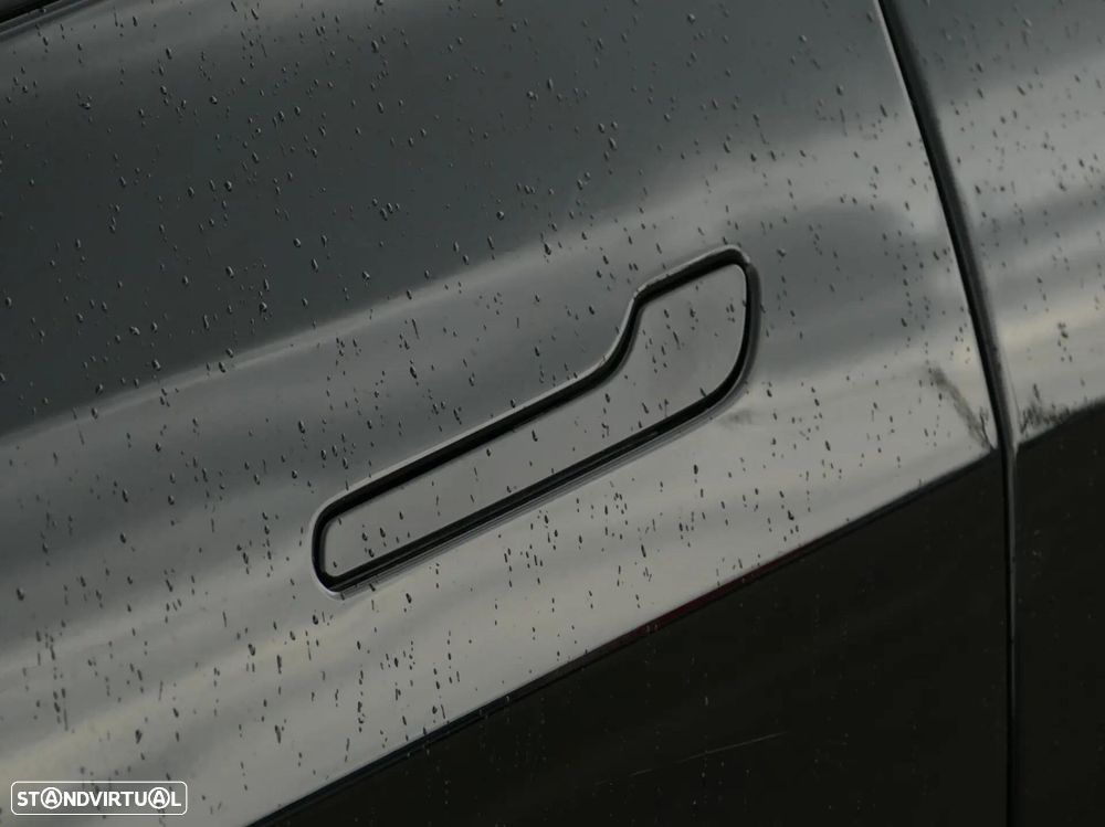Tesla Model Y Long Range Tração Integral - 9