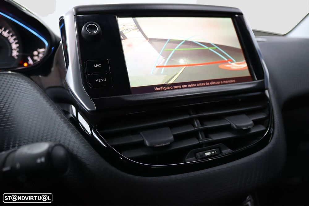 Peugeot 2008 1.2 PureTech Allure EAT6 - 12