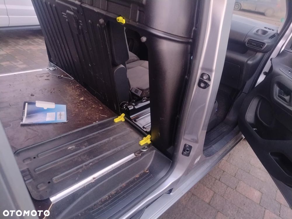 Peugeot Partner - 14