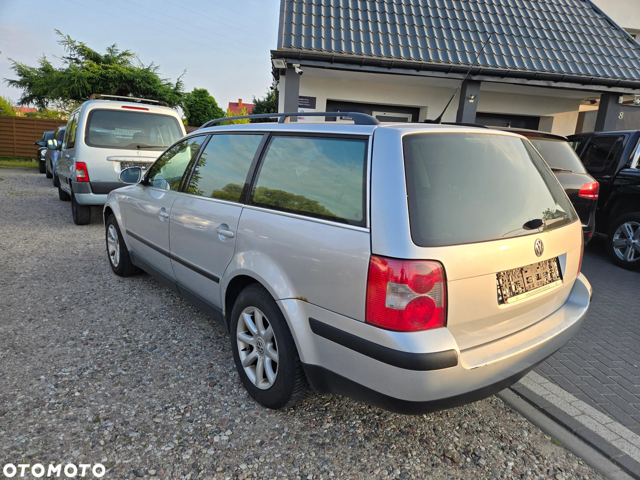 Volkswagen Passat 1.9 TDI Comfortline Tiptr - 2