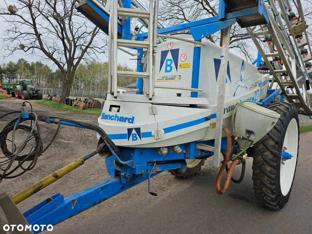 Blanchard KUHN GRAND LARGE 27 - 14