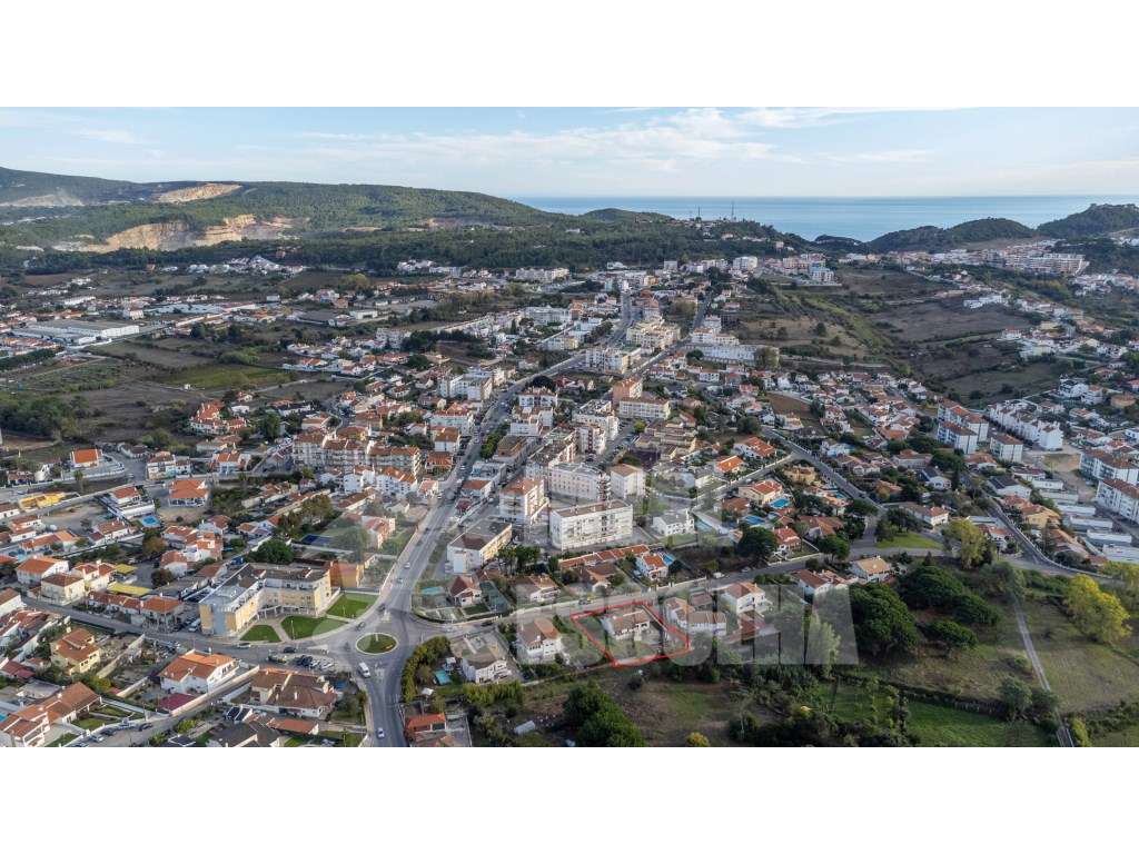 MORADIA ISOLADA ( BAIXA DE PREÇO )
625.000 COTOVIA SESIMBRA - Grande imagem: 2/38