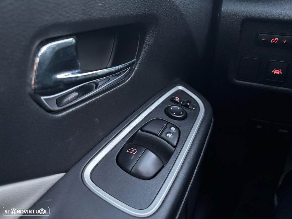 Nissan Micra 0.9 IG-T BOSE Limited Edition S/S - 17