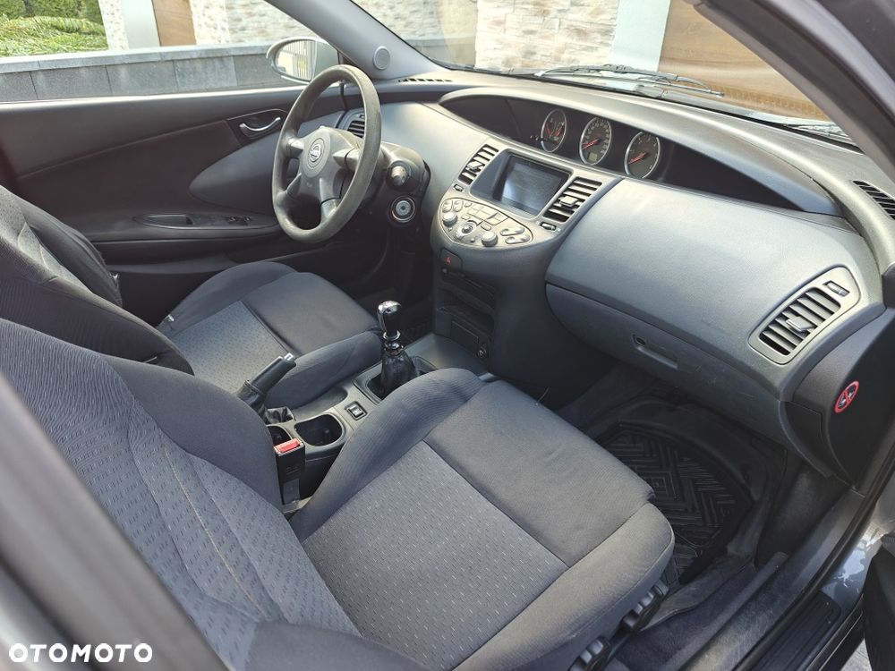 Nissan Primera - 6