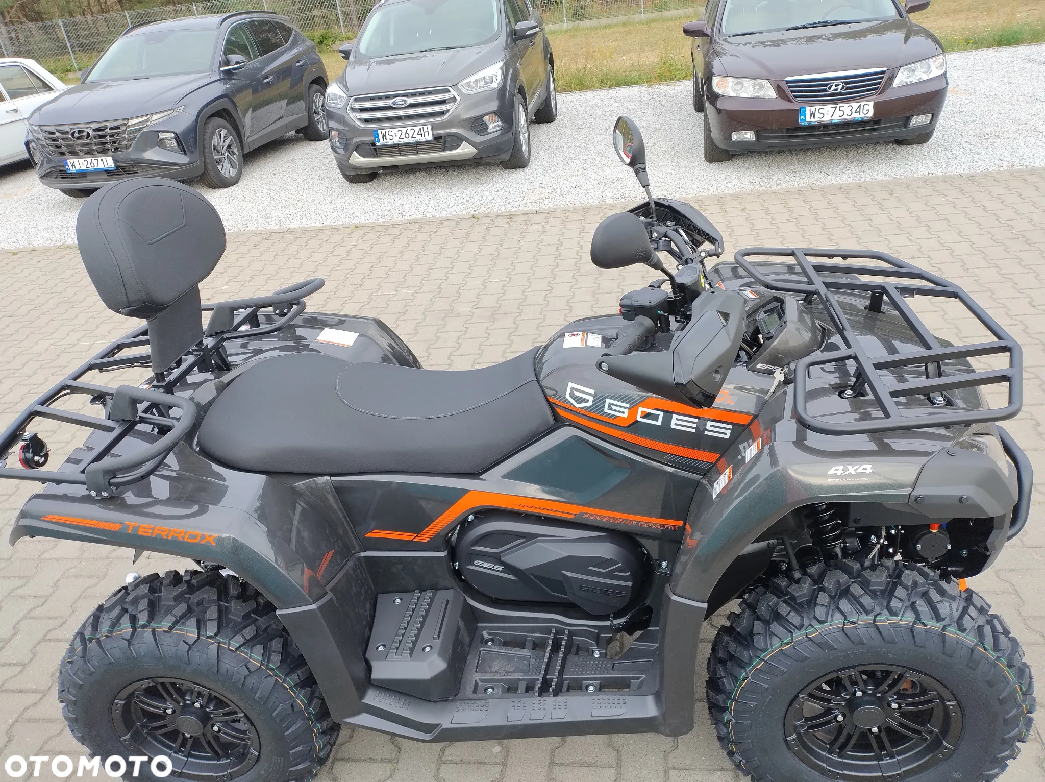 CFMoto CForce - 11