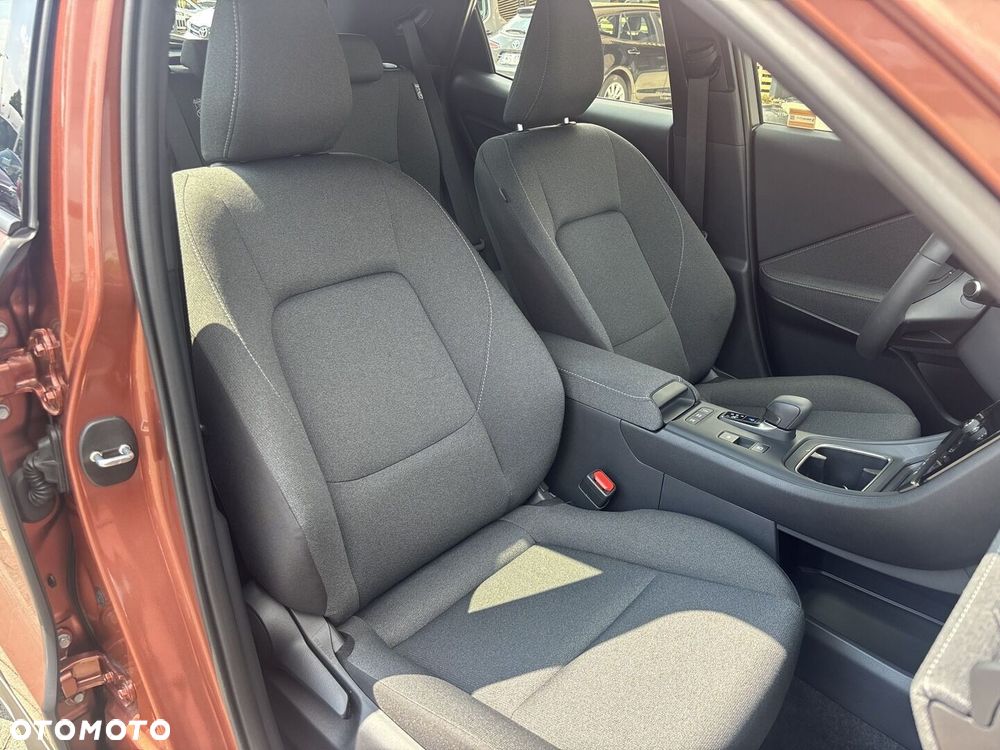 Lexus LBX 1.5 Hybrid - 13