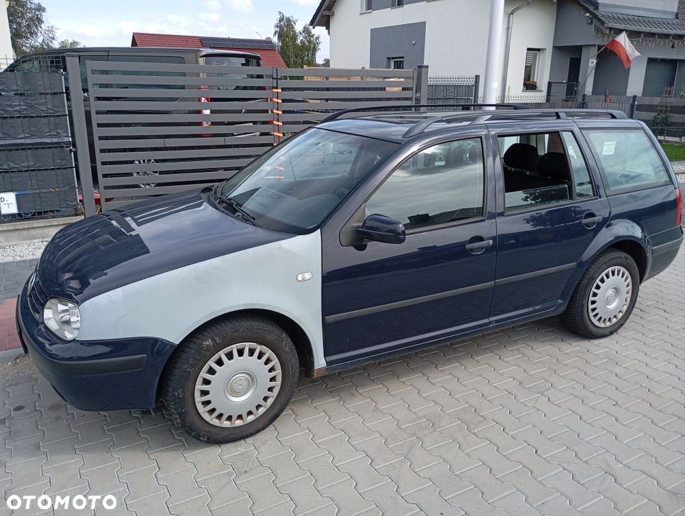 Volkswagen Golf - 3