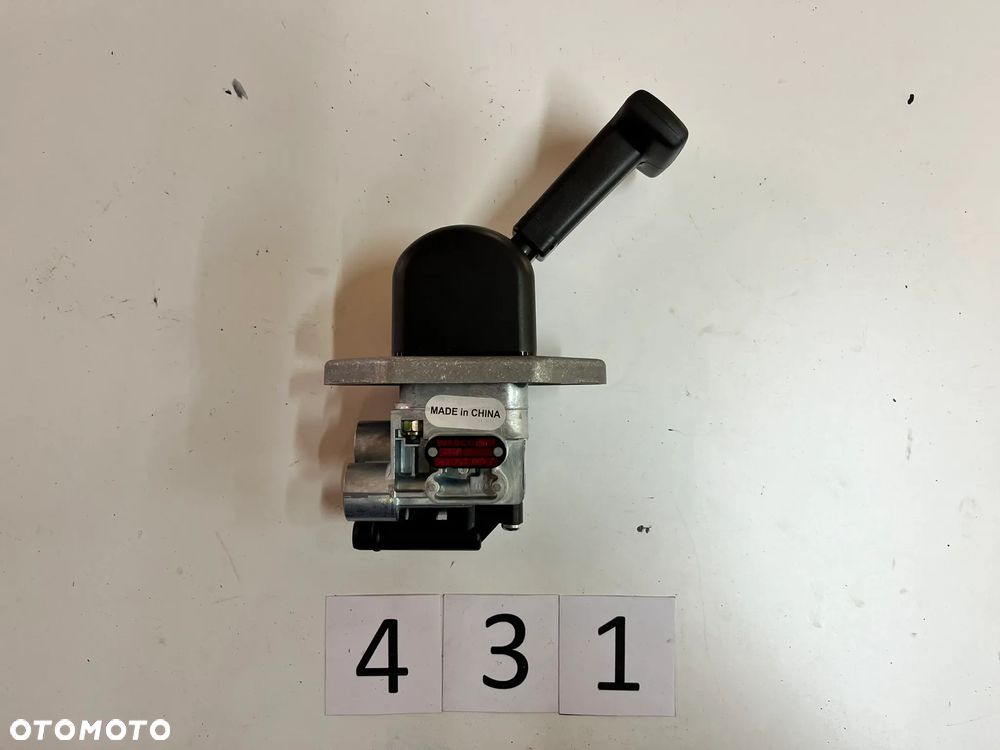 Zawór hamulcowy, hamulec pomocniczy, postojowy, manetka hamulca ręcznego WABCO 9617230050, SCANIA, DAF, RENAULT, EVOBUS - 1