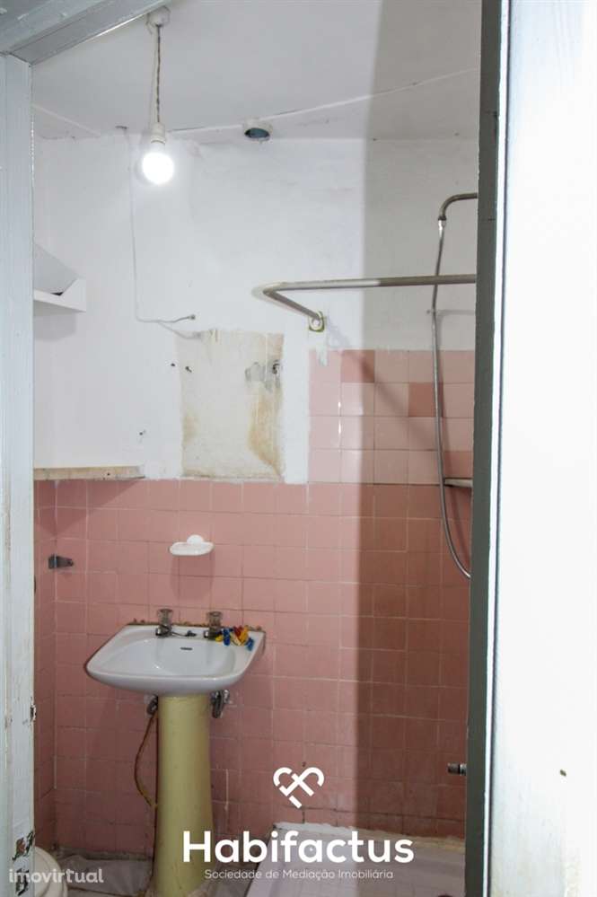 Moradia devoluta para venda em marzovelos - Viseu - Grande imagem: 4/11