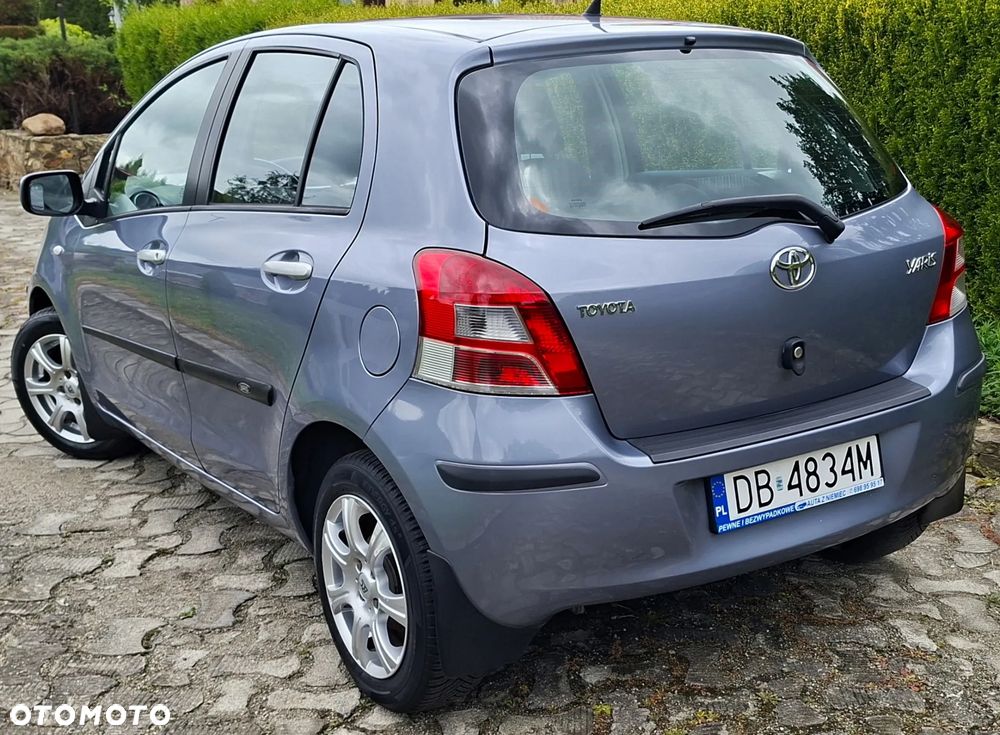 Toyota Yaris 1.33 VVT-i Life - 4
