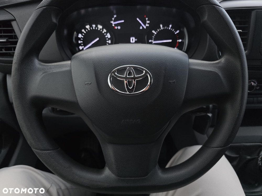 Toyota Proace - 12