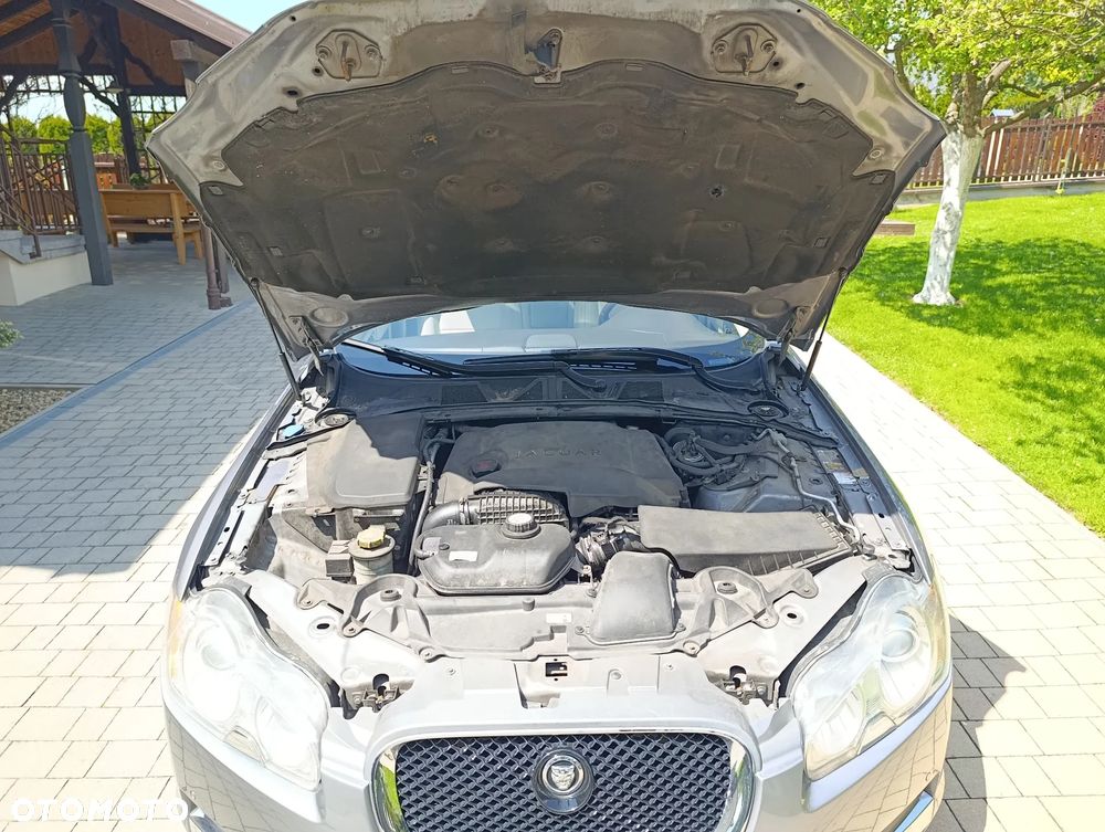 Jaguar XF 3.0 V6 D S Portfolio - 12