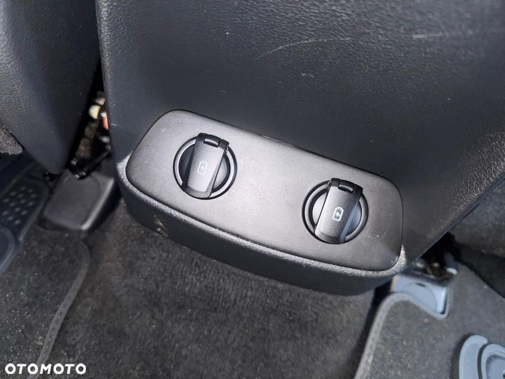 Hyundai Santa Fe - 24
