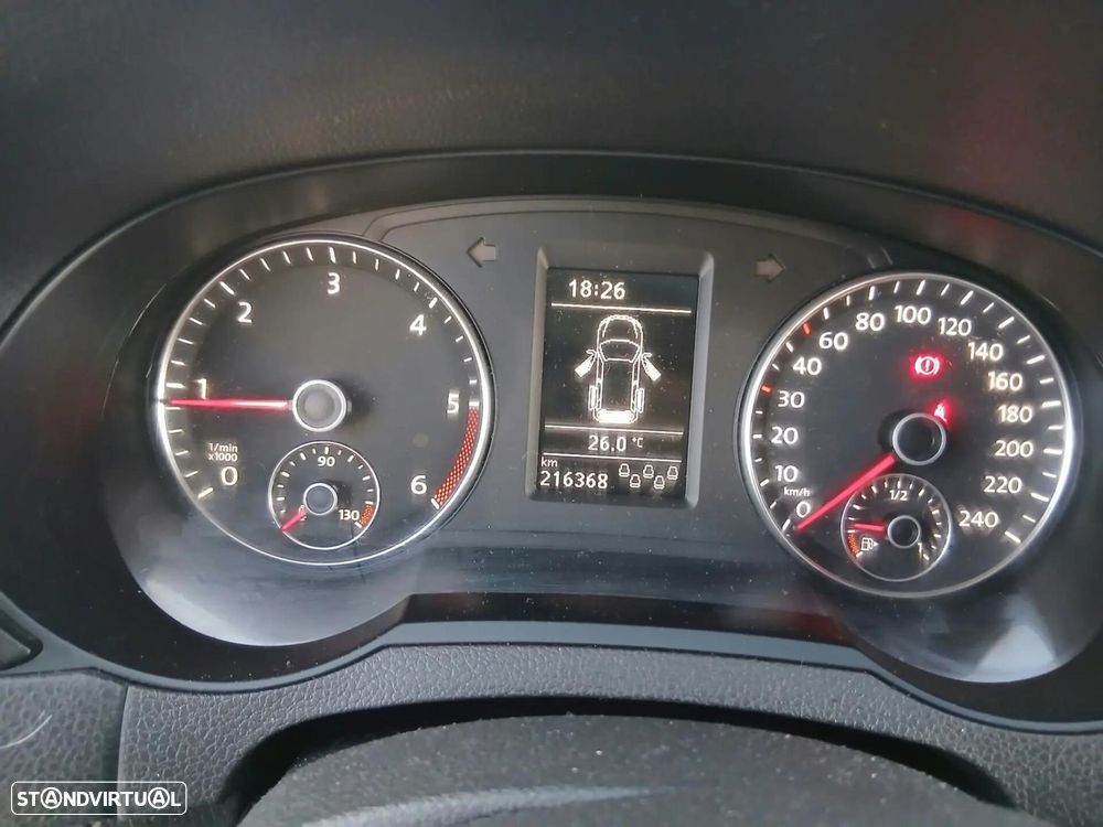 VW Sharan - 19