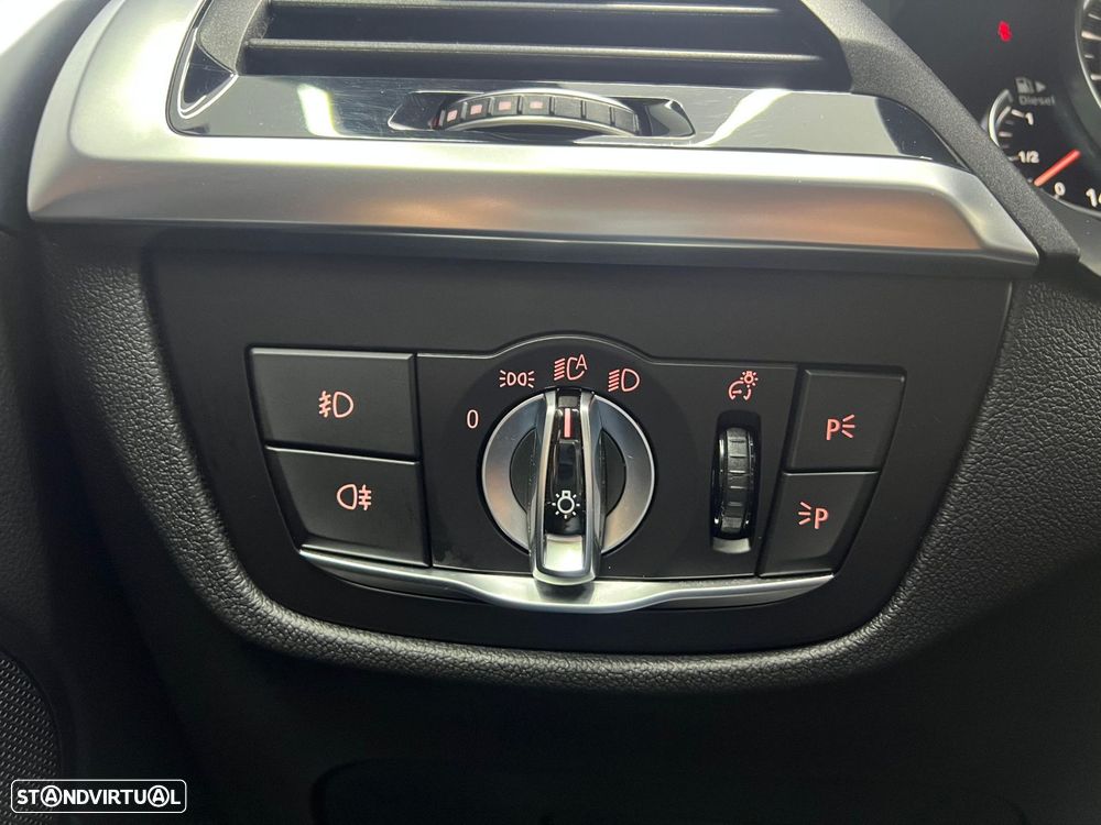 BMW X4 20 d xDrive Pack M Auto - 25
